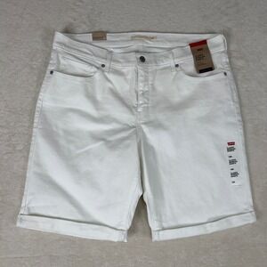 Levi's NWT Classic Bermuda Shorts White Mid Rise Slim Fit Size 18W Minimalist